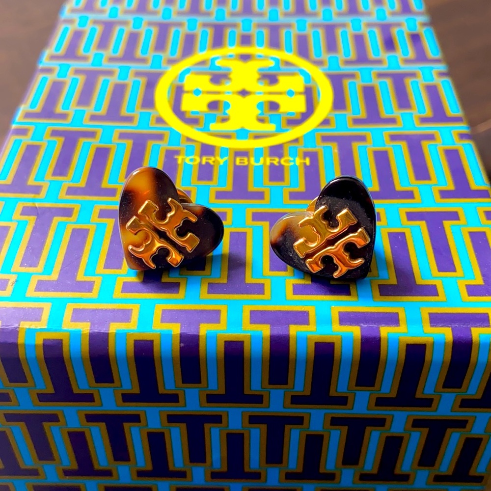 Tory Burch heart studs